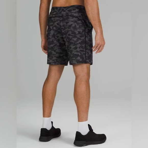Pace Breaker Short - Lined 9” Medium Camo - Picture 2 of 12